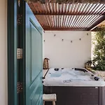 Andama Country Living Country house