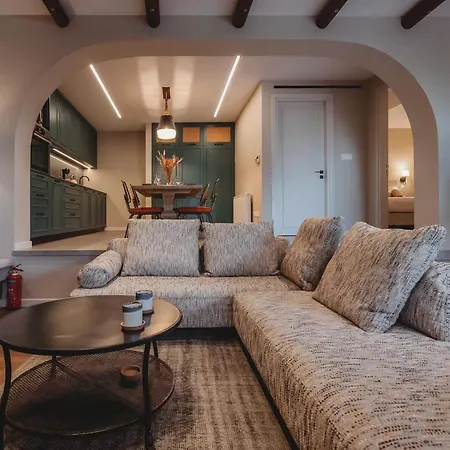 Andama Luxury