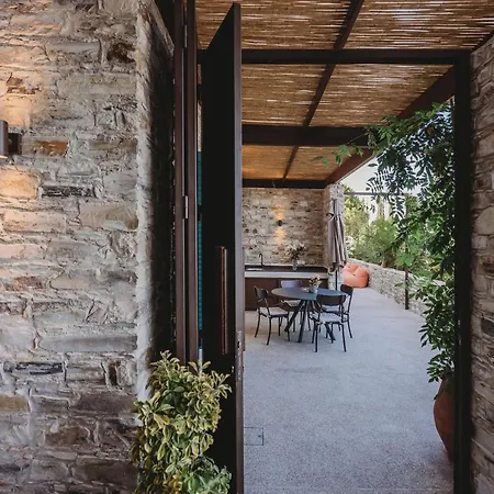 Andama Luxury * Páno Léfkara